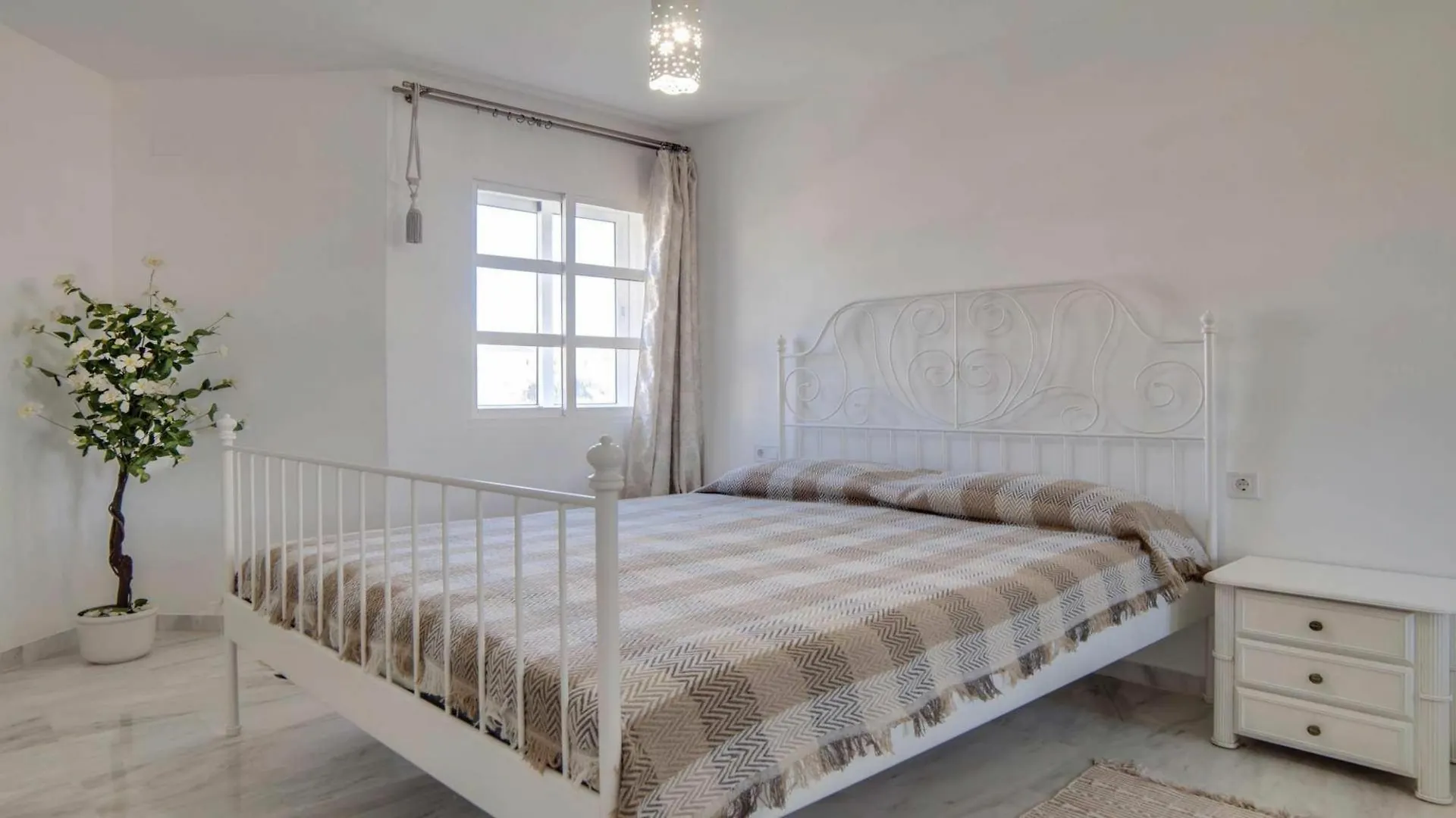 Marina Del Sol Apartment By Rafleys Fuengirola