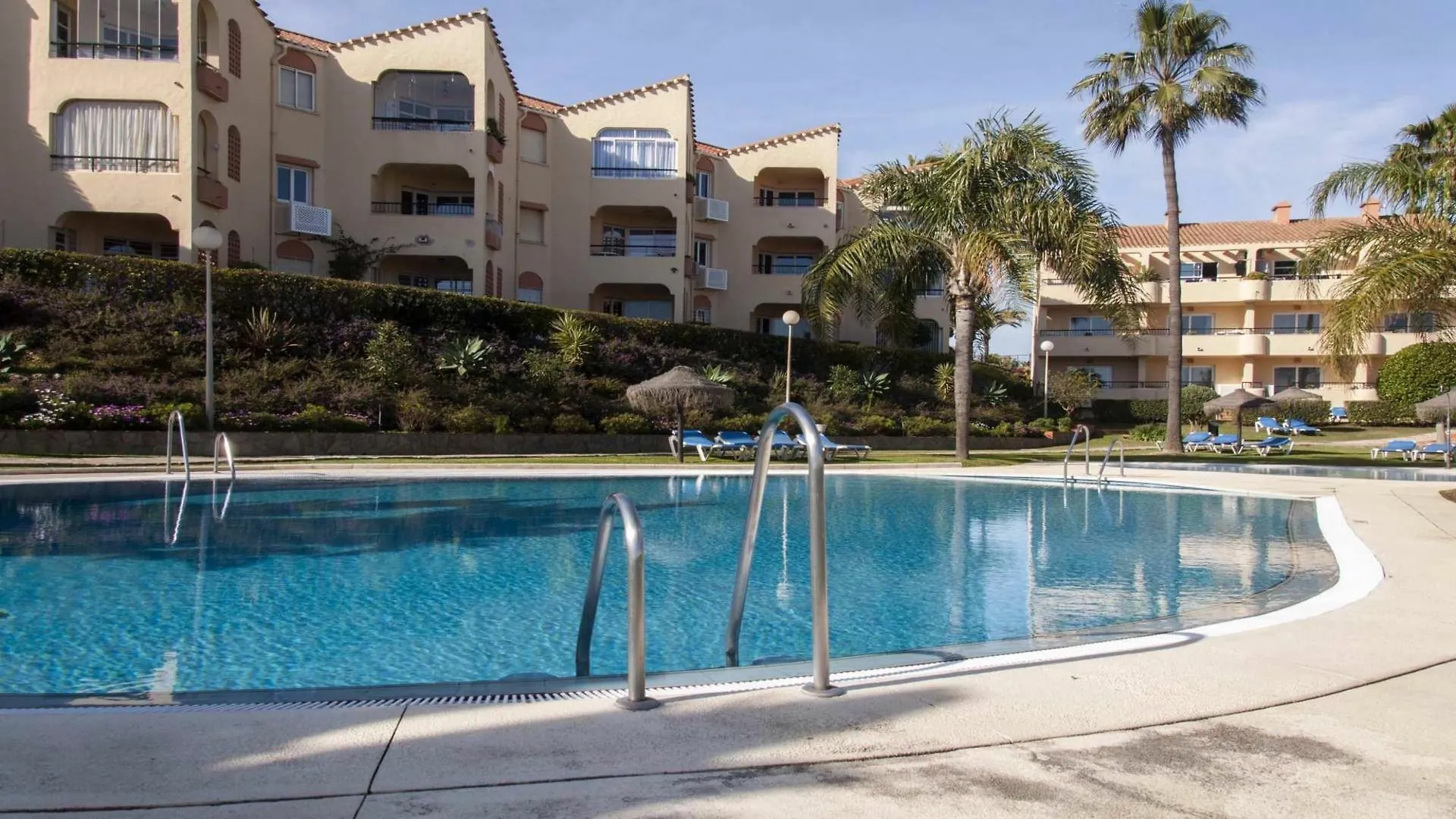 Marina Del Sol Apartment By Rafleys Fuengirola
